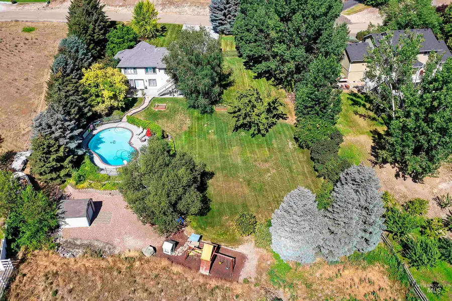 1124 Virginia Circle, Nampa, ID 83687 - #3