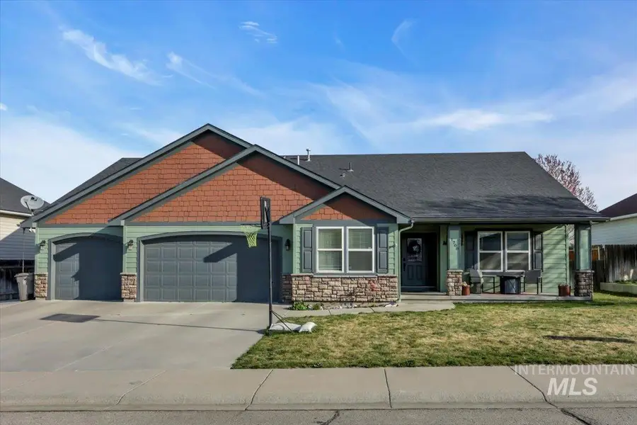 1708 NE Idarock, Mountain Home, ID 83647 - #2