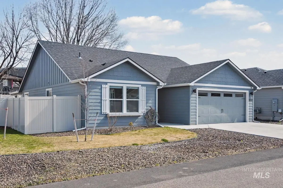 2435 Legacy Court, Clarkston, WA 99403 - #1