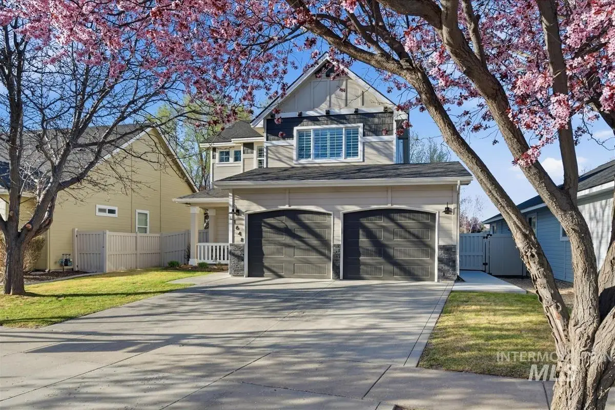 1648 E Sagemoor Dr, Meridian, ID 83642 - #1