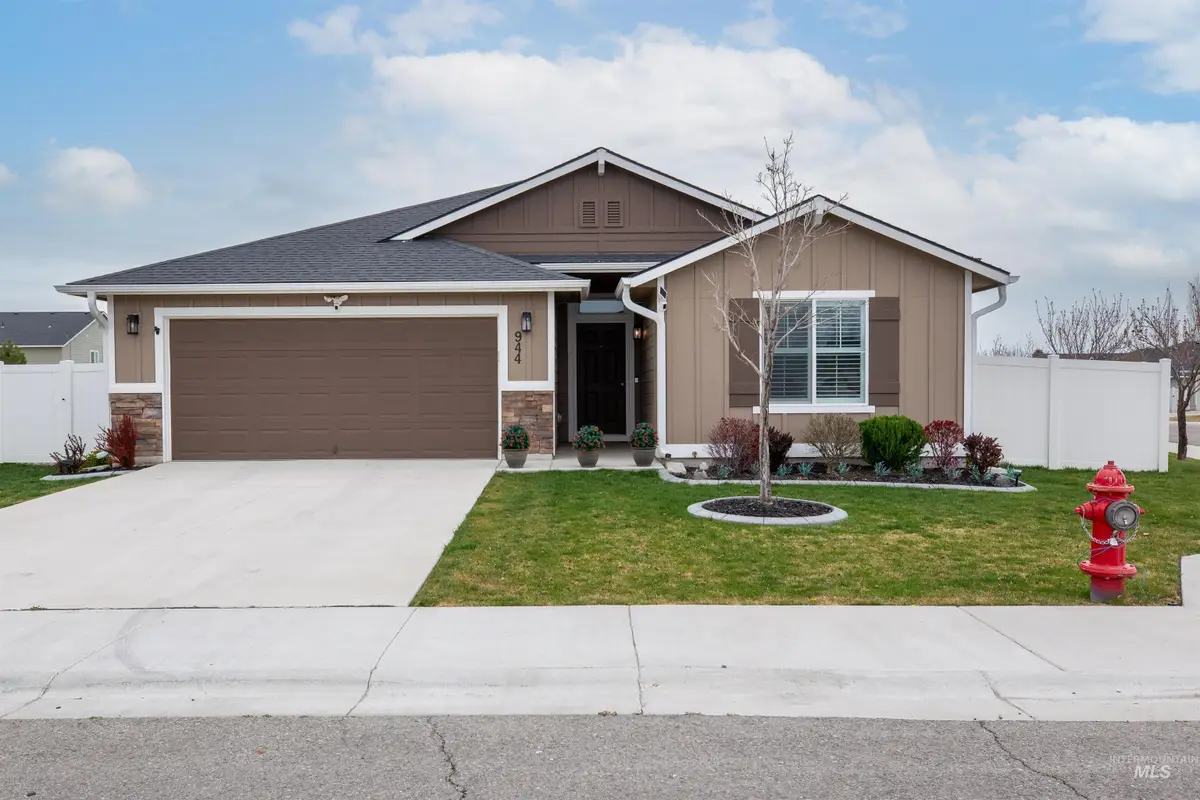 944 S Rangipo Ave, Kuna, ID 83634 - #1