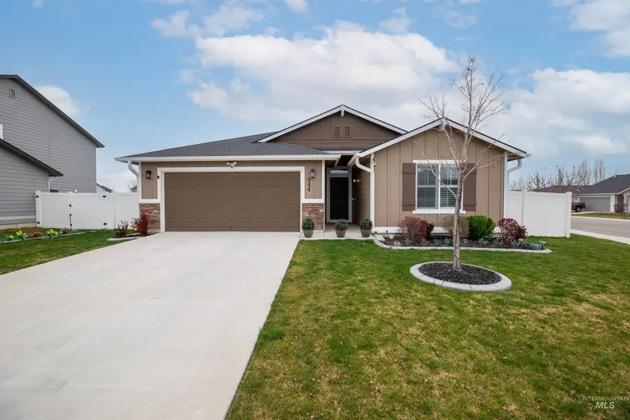 944 S Rangipo Ave, Kuna, ID 83634 - #2