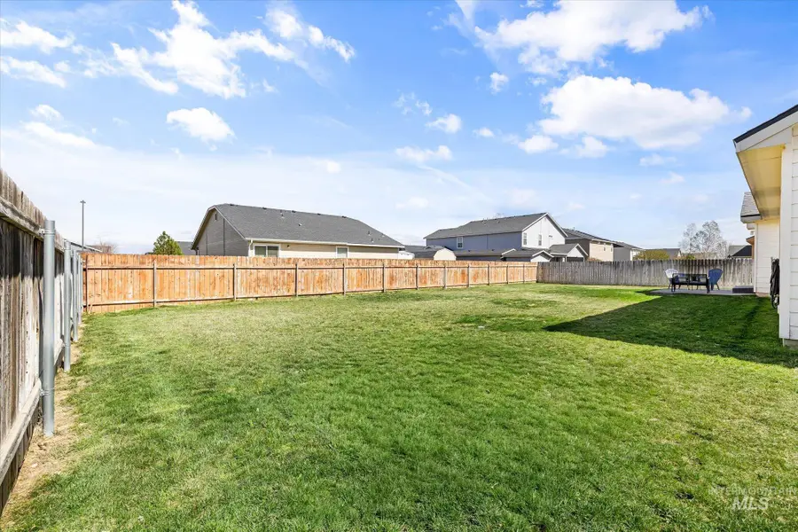 690 SW Josephine St, Mountain Home, ID 83647 - #2