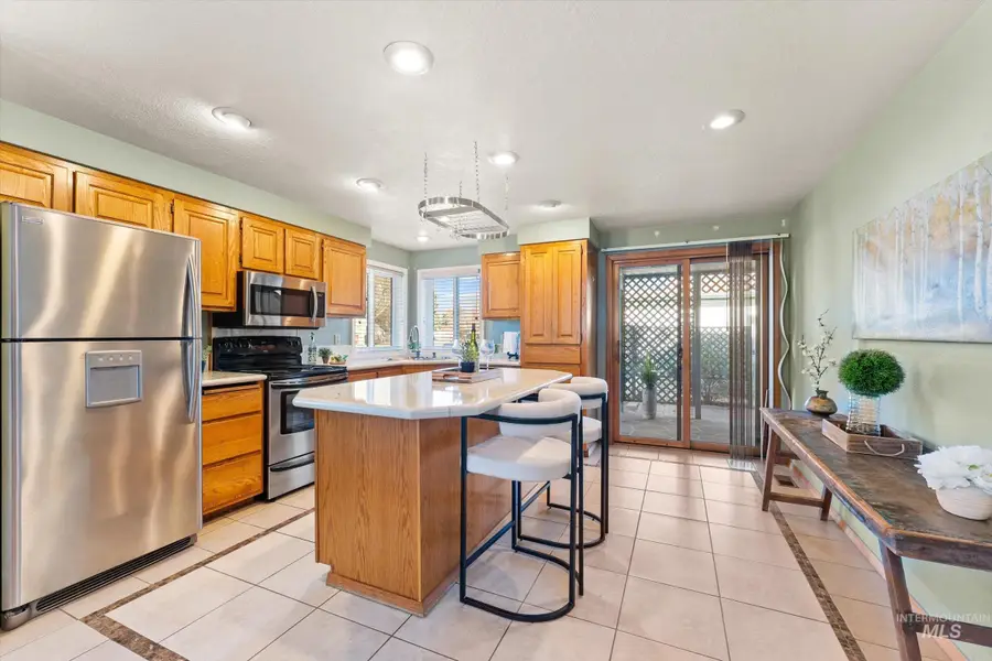 8343 Willowpark Dr, Garden City, ID 83714 - #3