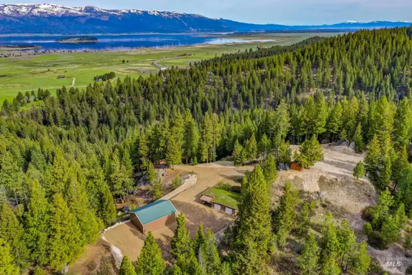 67 Little Donner Drive, Cascade, ID 83611
