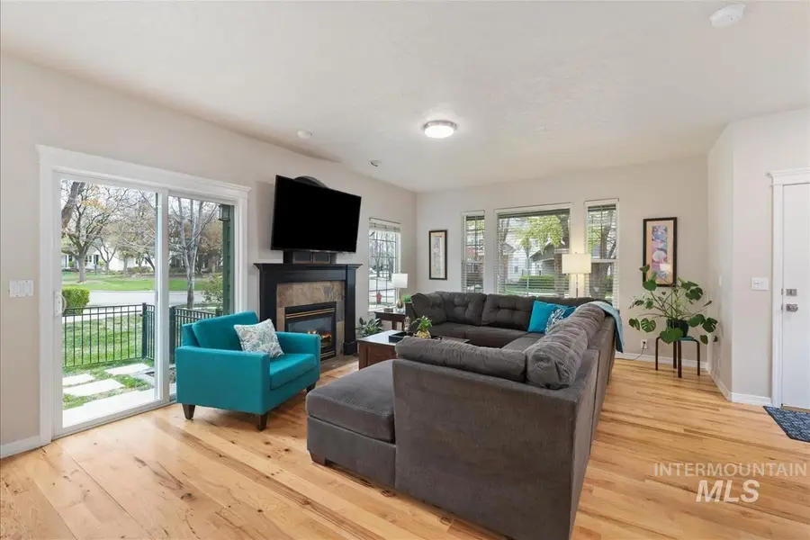 4880 E Arrow Junction Dr, Boise, ID 83716 - #3