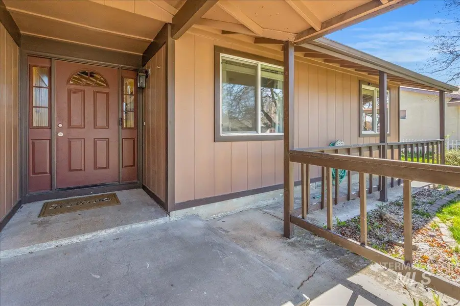 3534 N Payne Pl, Boise, ID 83704 - #3