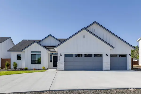 8262 E Cool River Lp, Nampa, ID 83687