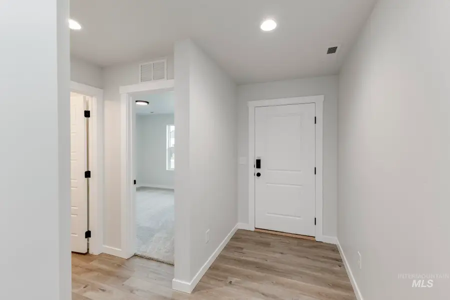 5298 E Phelps Lake Dr, Nampa, ID 83687 - #2