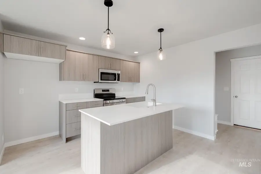 10776 Rutland St, Caldwell, ID 83605 - #3