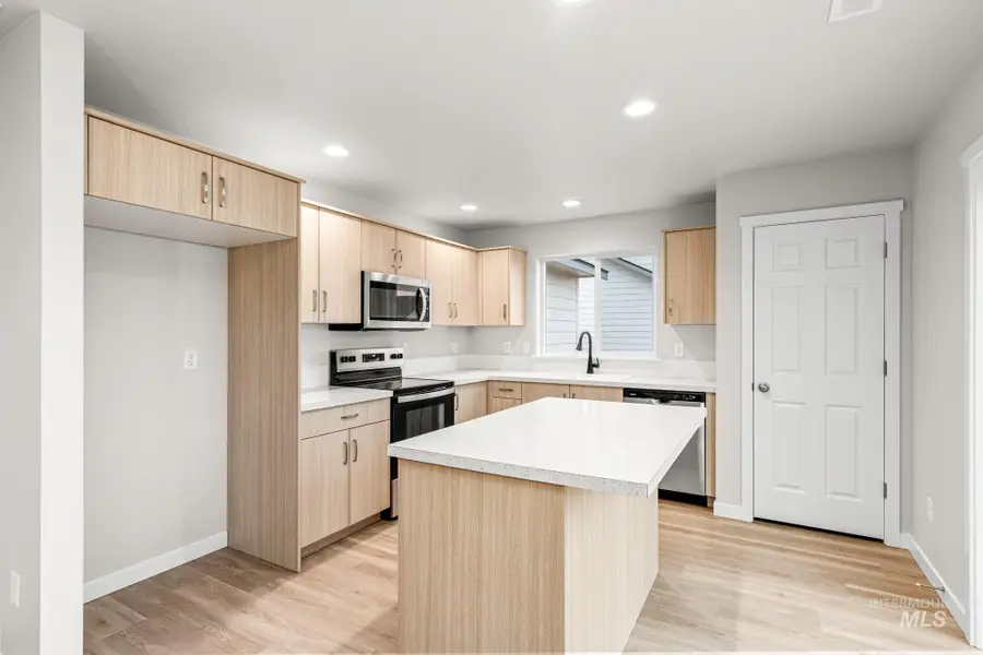 13711 Inman Ct, Caldwell, ID 83607 - #3