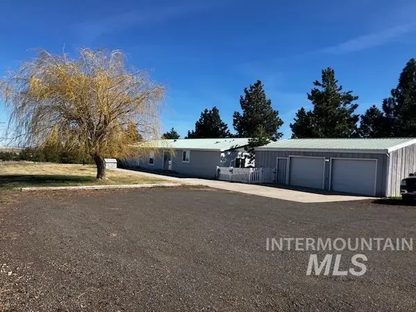 2891 Peola Road, Pomeroy, WA 99347