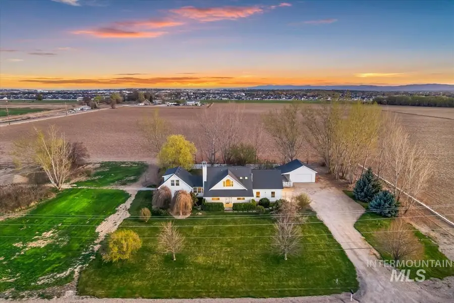 6129 Ustick Rd, Nampa, ID 83687 - #2