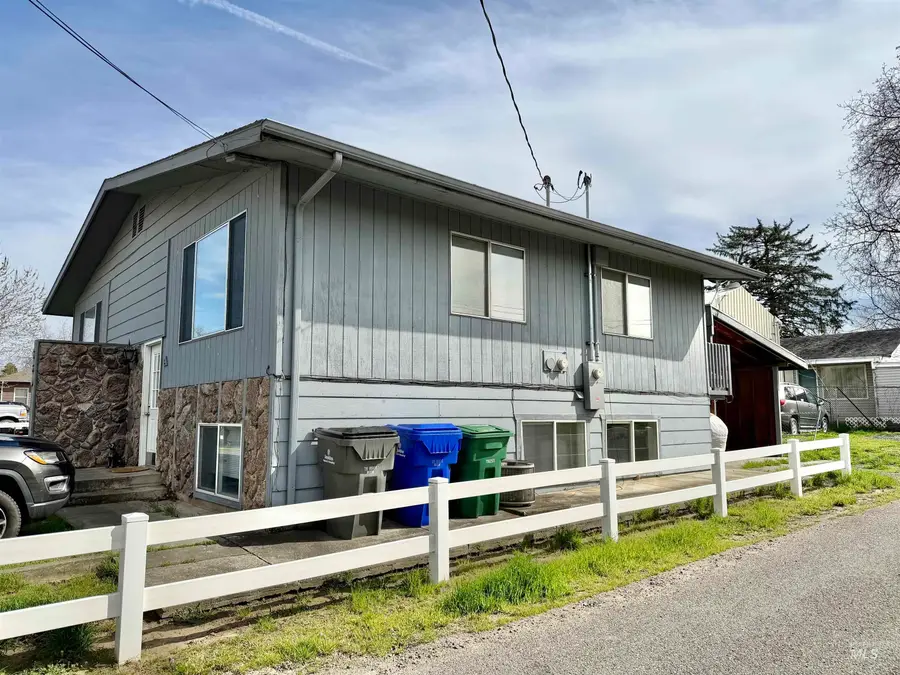 630 Preston Ave, Lewiston, ID 83501 - #2
