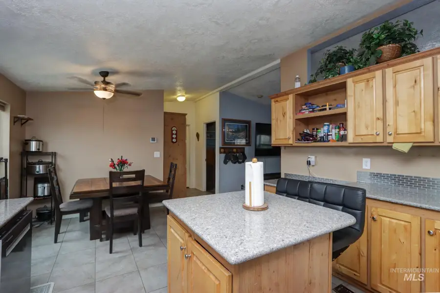 1583 Dustin Dr, Vale, OR 97918 - #2