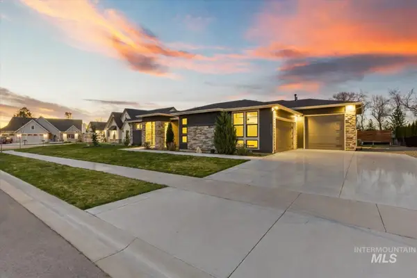 3882 W Haverhill St, Eagle, ID 83616