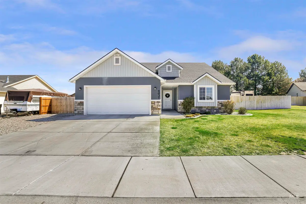4037 N Blue Cascade Ct E, Buhl, ID 83316 - #1