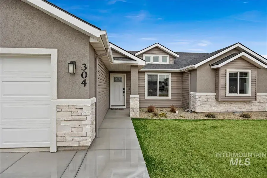 304 New Haven St, Rupert, ID 83350 - #3