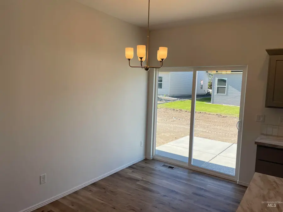 929 Roen Rd, Jerome, ID 83338 - #3