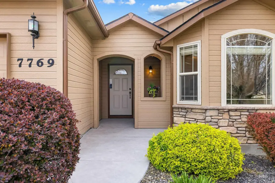 7769 W Estrella Dr, Boise, ID 83709 - #2