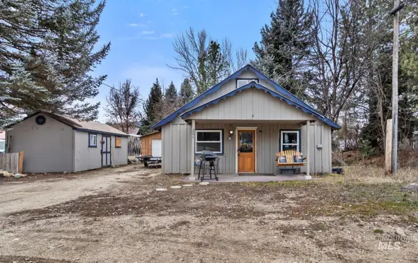 201 W Commercial, Idaho City, ID 83631