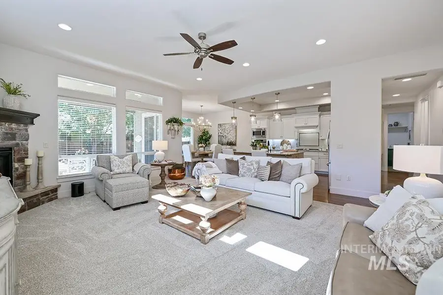 5893 N Senita Hills Ave, Meridian, ID 83646 - #3