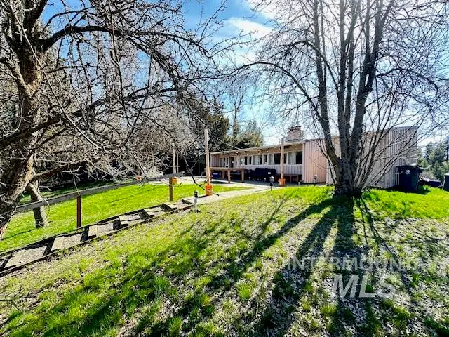 325 Taylor Ave, Moscow, ID 83843 - #1