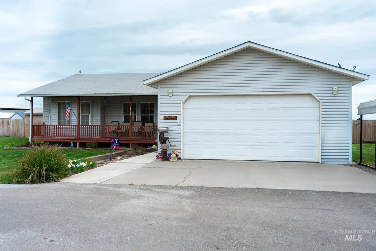 3814 Louise St., Vale, OR 97918 - #1