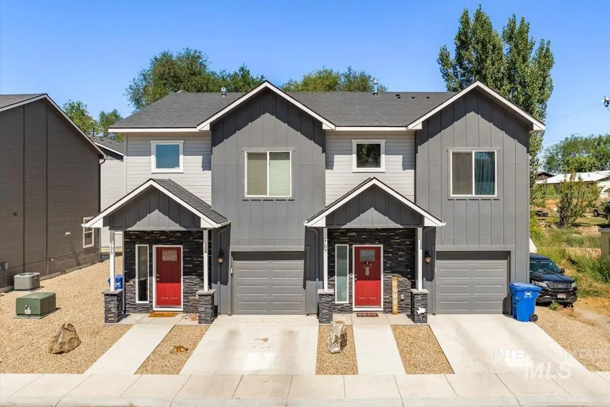 705-707 E Bates Ave, Parma, ID 83660 - #1