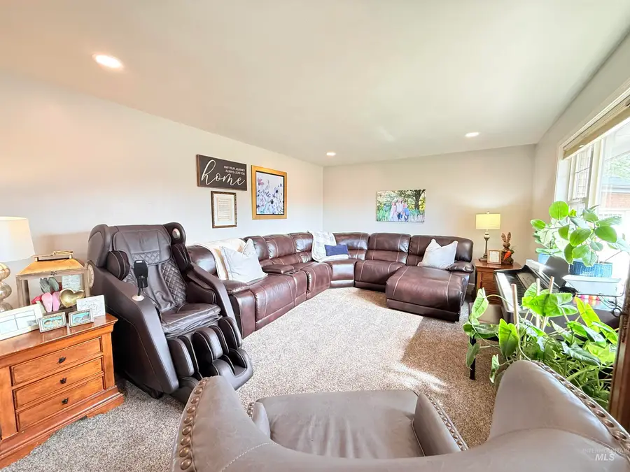 624 20th St., Rupert, ID 83350 - #2