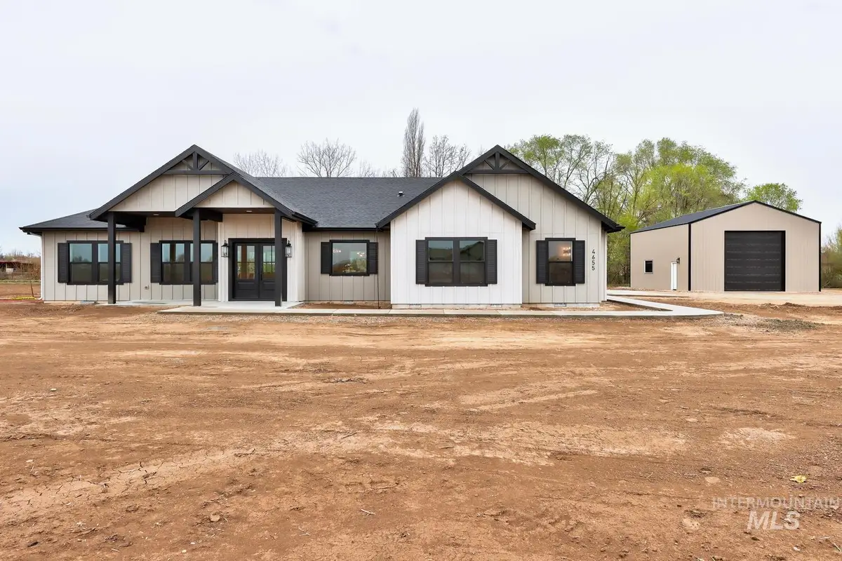 4655 E Idaho St, New Plymouth, ID 83655 - #1