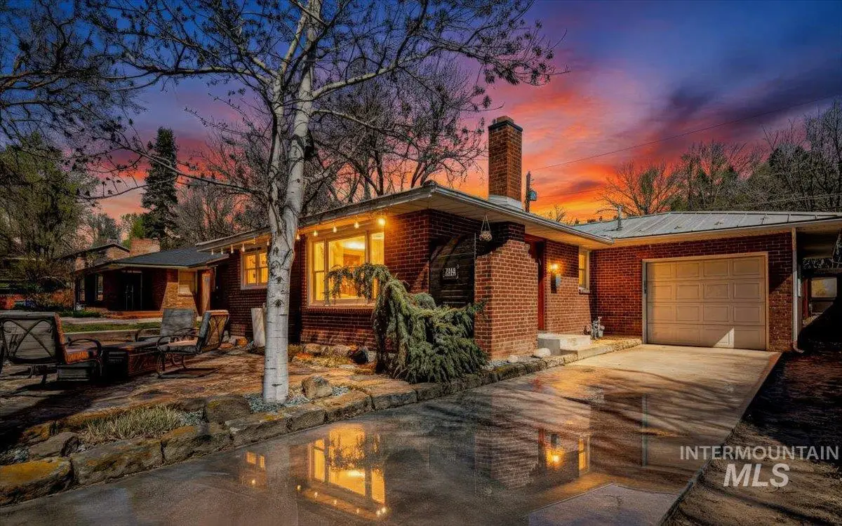 2306 N 9th, Boise, ID 83702 - #1