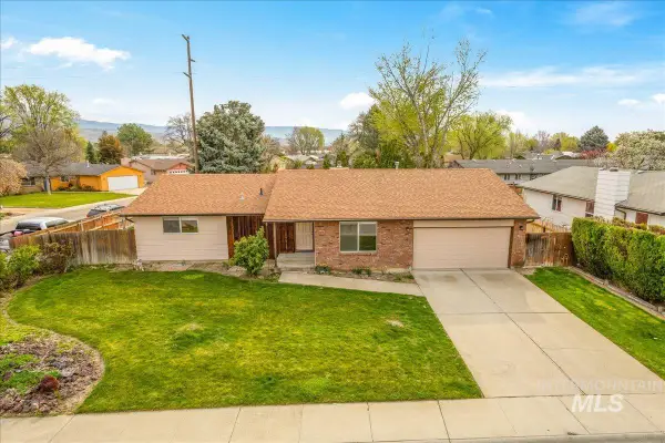 5744 N Millrun Avenue, Garden City, ID 83714