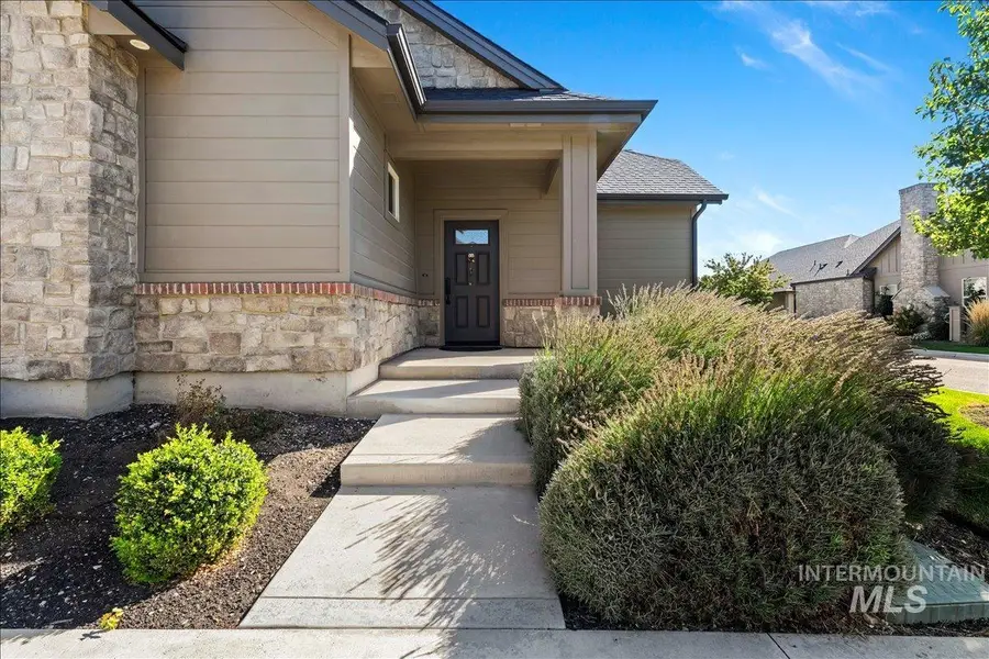 4132 E Silverking Ln, Meridian, ID 83642 - #2