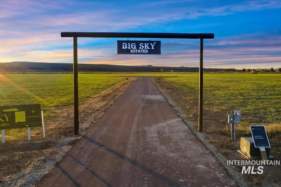 10160 W Clear View Ln, Emmett, ID 83617 - #3