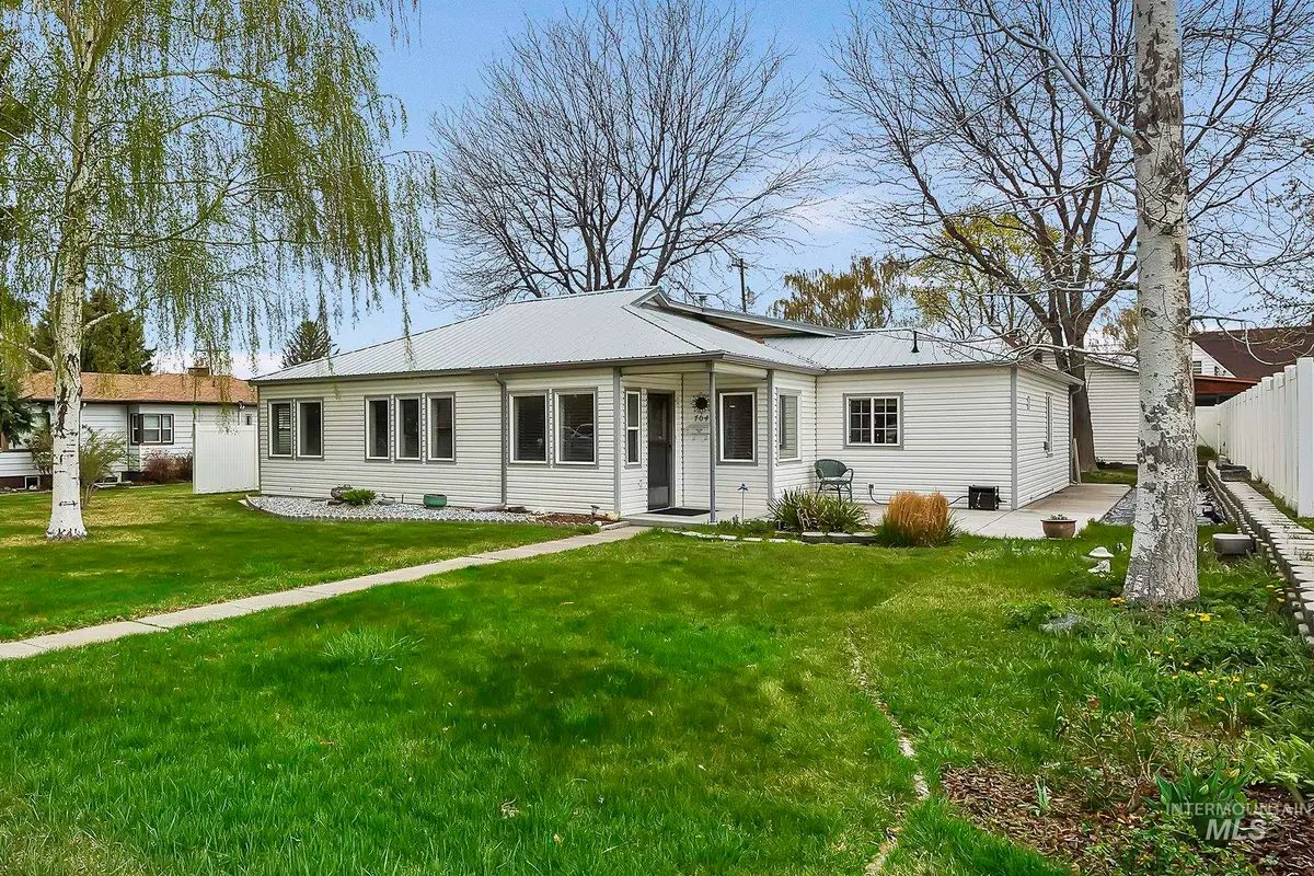 704 E Avenue D, Jerome, ID 83338 - #1