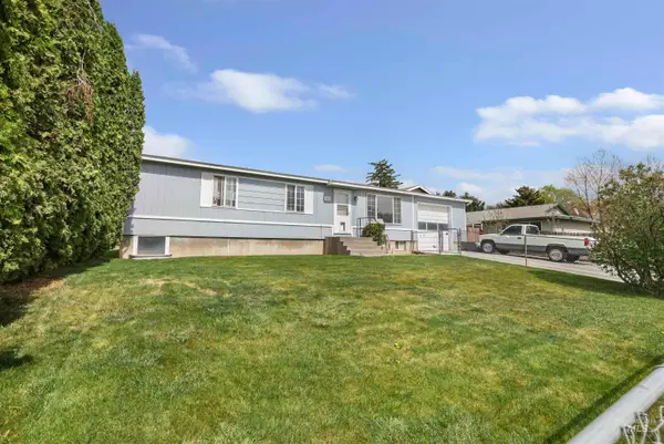 328 E Ave J, Jerome, ID 83338