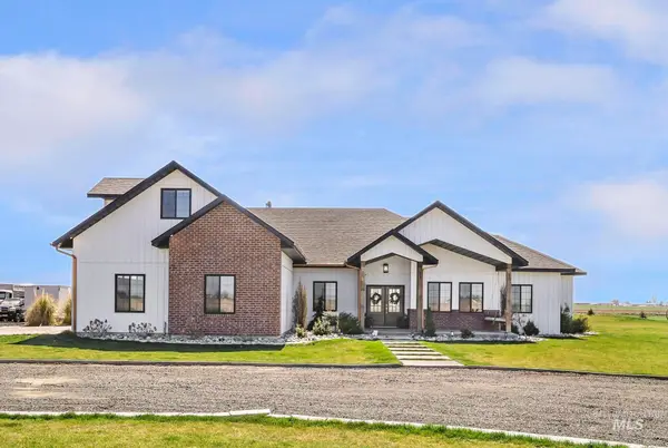 2233 E 3100 S, Wendell, ID 83355