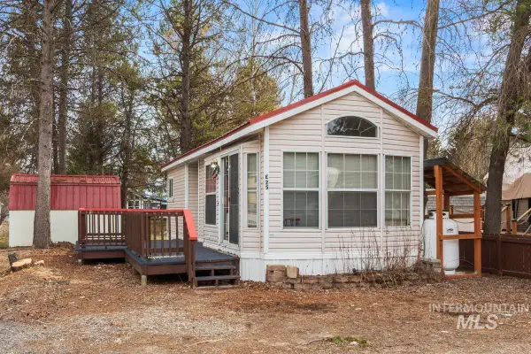 25 E Street, Cascade, ID 83611