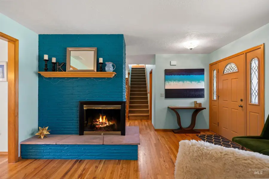 3718 N Cabarton Ln, Boise, ID 83704 - #2