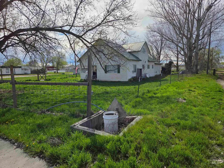1242 S 12th Street, Payette, ID 83661 - #3