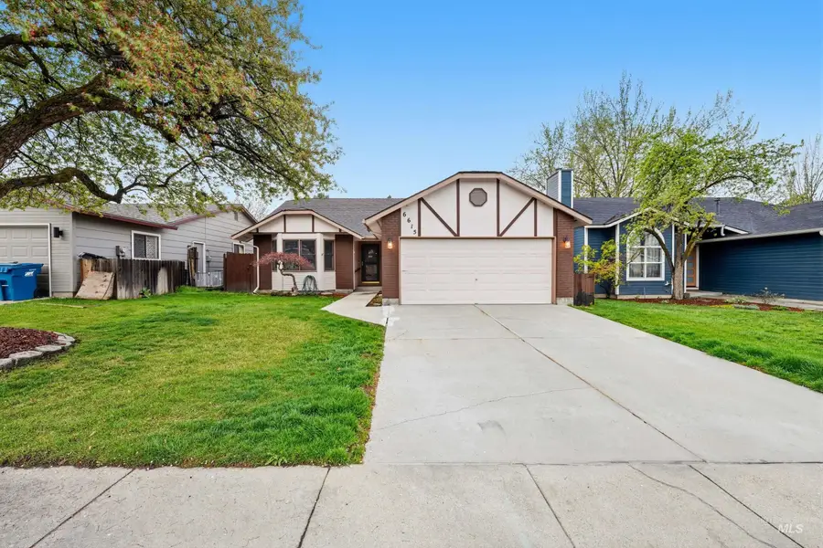 6615 W Limelight Dr, Boise, ID 83714 - #3