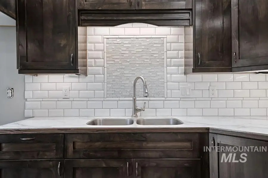 225 SW Park, New Plymouth, ID 83655 - #2