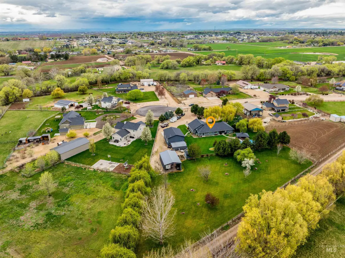 23824 Breyer Rd, Caldwell, ID 83607 - #1