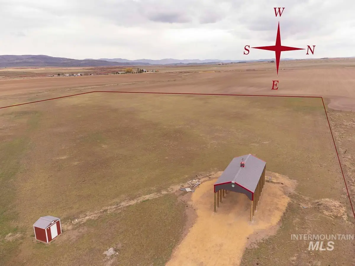 183 S 700 E, Fairfield, ID 83327 - #1