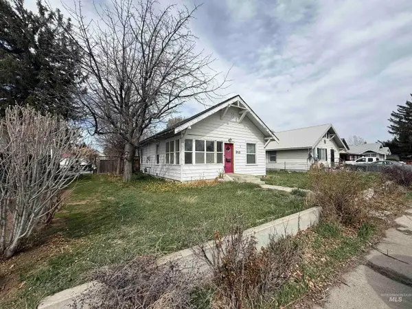 918 5th Street, Rupert, ID 83350