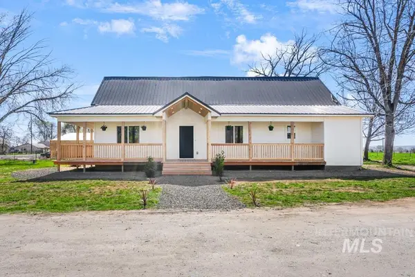 535 Day Road, Weiser, ID 83672