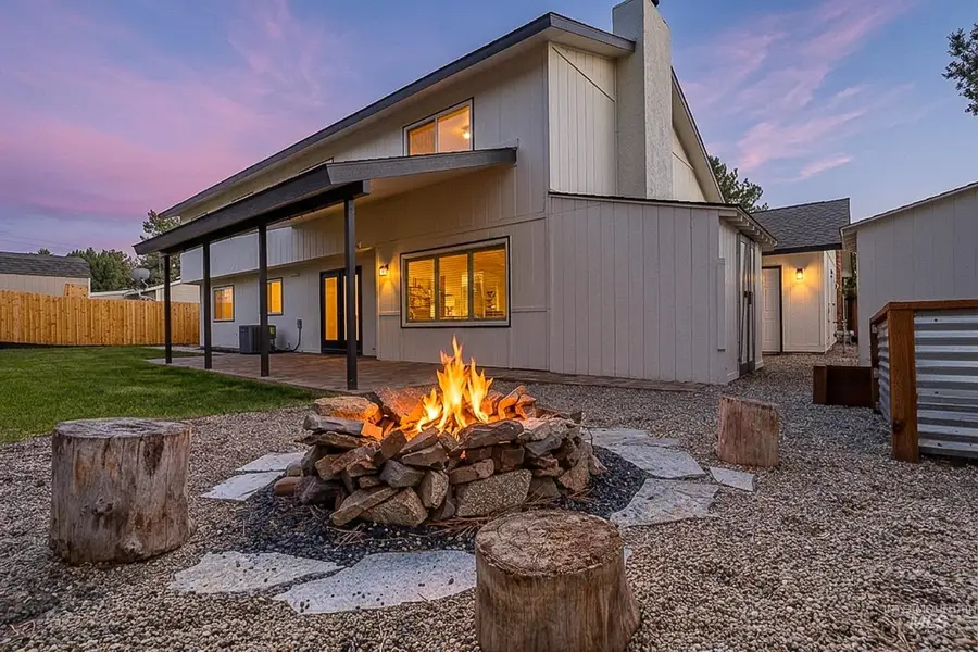 898 N Pebble Beach Way, Eagle, ID 83616 - #3