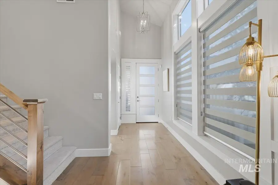 163 W Floating Feather Rd, Eagle, ID 83616 - #3