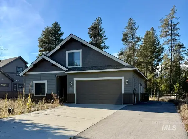 241 Bald Eagle Ln, Donnelly, ID 83615
